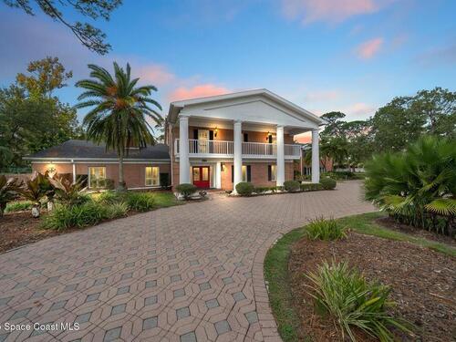 2195 S Courtenay Parkway, Merritt Island, FL 32952