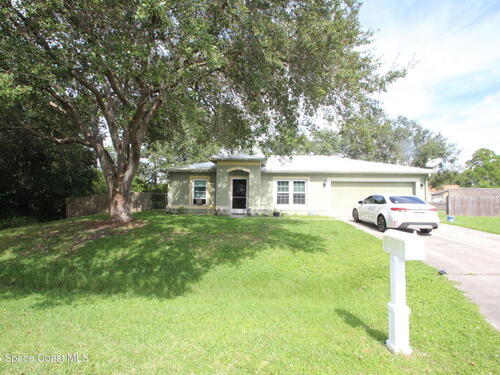 1199 Venus Street SE, Palm Bay, FL 32909