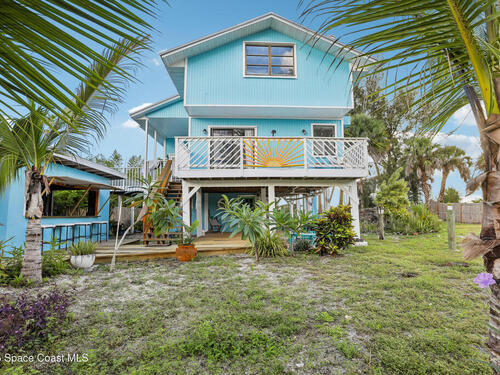 51 Vip Island, Grant-Valkaria, FL 32949