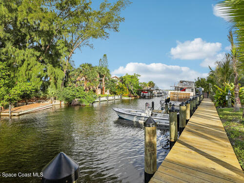 50 Vip Island, Grant-Valkaria, FL 32949