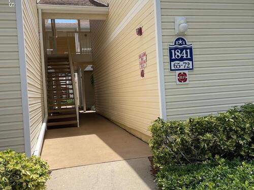 1841 Island Club Drive, Indialantic, FL 32903
