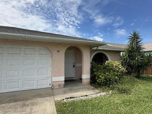 141 Ocean View Lane, Melbourne, FL 32903