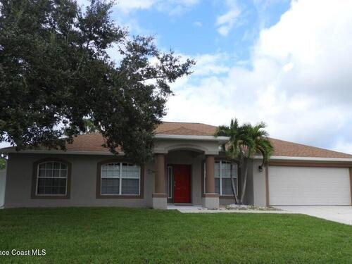 1535 Heartwellville Street NW, Palm Bay, FL 32907