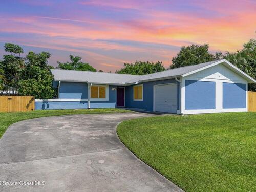 1281 Dawn Street NE, Palm Bay, FL 32905