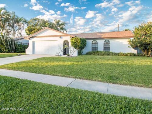 210 Maple Drive, Satellite Beach, FL 32937