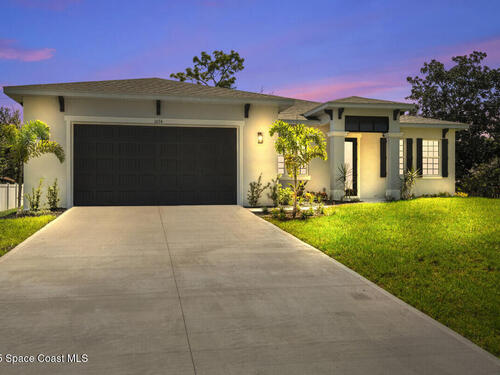 1674 Burgandy Street SE, Palm Bay, FL 32909