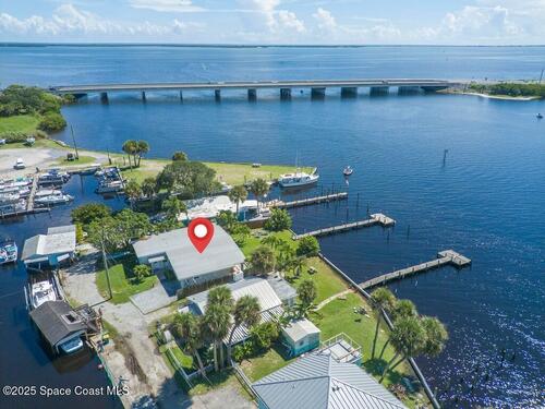 3957 Canal Drive, Sebastian, FL 32976