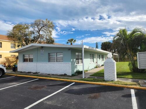 139 Roosevelt Avenue, Cocoa Beach, FL 32931