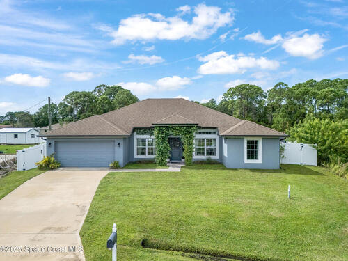 2598 Quinlin Avenue SE, Palm Bay, FL 32909