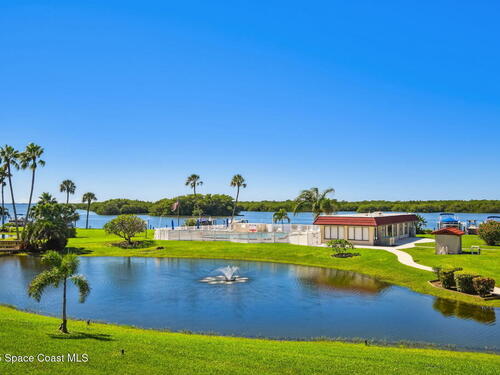 760 S Brevard Avenue, Cocoa Beach, FL 32931