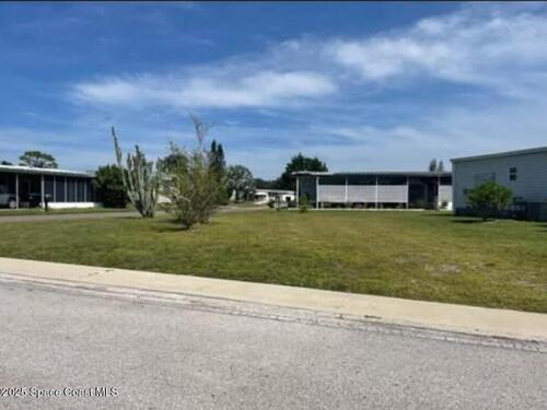 441 Holiday Park Boulevard NE, Palm Bay, FL 32907