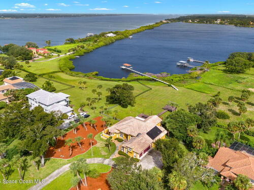 190 Stewart Drive, Merritt Island, FL 32952