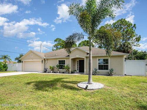 499 Bayard Avenue NE, Palm Bay, FL 32907