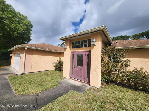 399 Abello Road SE, Palm Bay, FL 32909