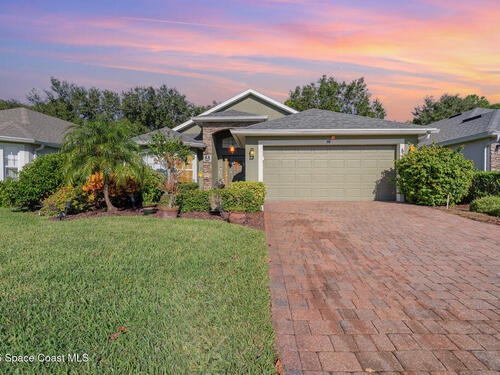 643 Rangewood Drive SE, Palm Bay, FL 32909