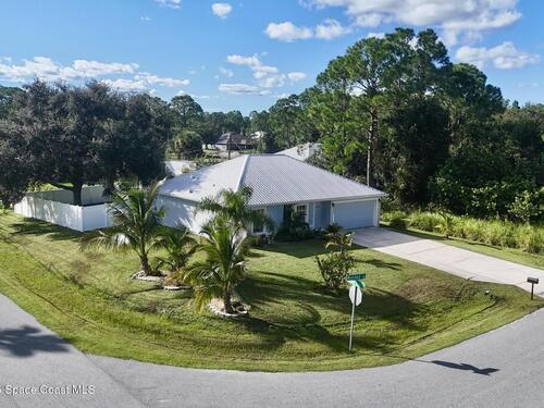 3296 Wideman Avenue SE, Palm Bay, FL 32909