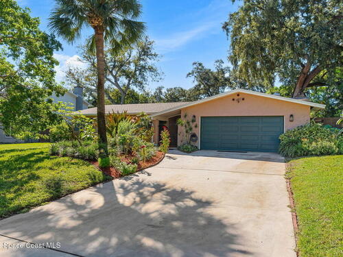 135 N Twin Lakes Road, Cocoa, FL 32926