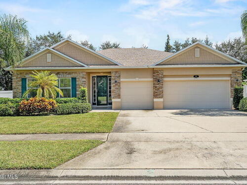 638 L M Davey Lane, Titusville, FL 32780