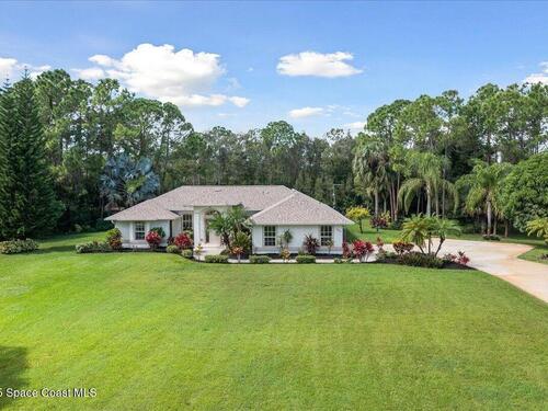 7965 93rd Avenue, Vero Beach, FL 32967