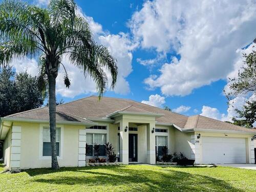 2098 Jupiter Boulevard SW, Palm Bay, FL 32908