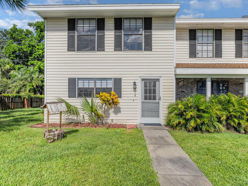 3118 Manor Drive NE, Palm Bay, FL 32905