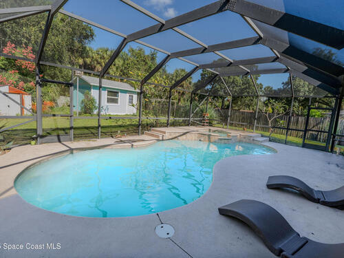 1250 Cimarron Circle NE, Palm Bay, FL 32905