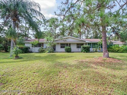 2300 Brandywine Lane, Melbourne, FL 32904