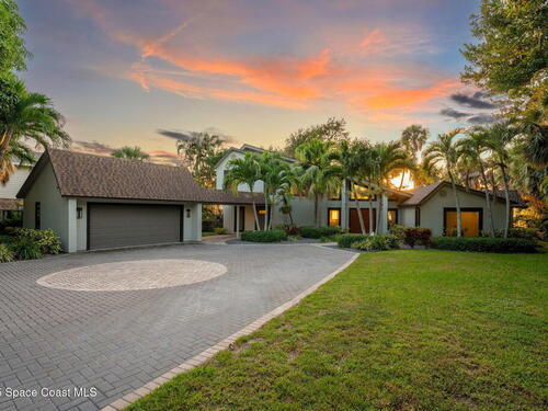 8535 S Tropical Trail, Merritt Island, FL 32952