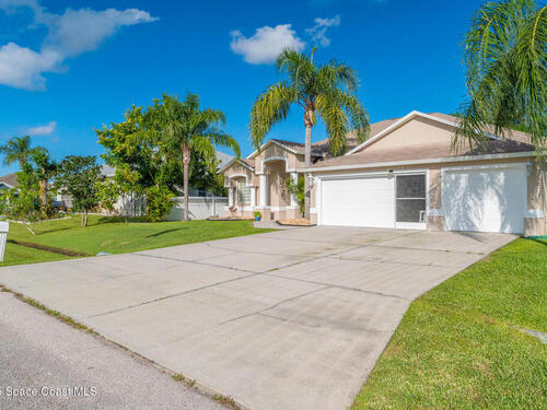 291 Altman Avenue SE, Palm Bay, FL 32909