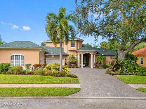 212 Rainbow Street, Merritt Island, FL 32952