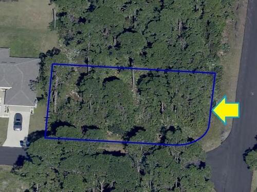 534 Fernwood Avenue NW, Palm Bay, FL 32907