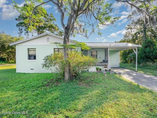 2627 Myrtle Avenue, Mims, FL 32754