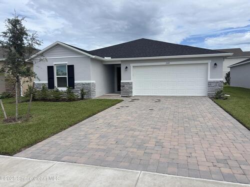 724 Hatton Lane SE, Palm Bay, FL 32909