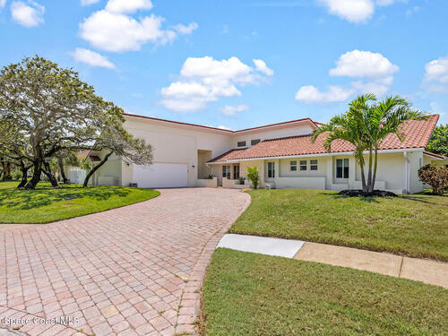 3070 Rio Plumosa N, Indialantic, FL 32903