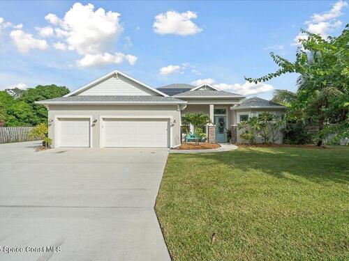 514 Avenue A, Melbourne Beach, FL 32951