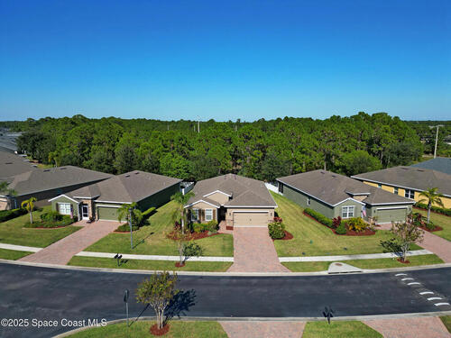 725 Remington Green Drive SE, Palm Bay, FL 32909