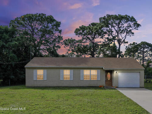 306 Brantley Street SE, Palm Bay, FL 32909