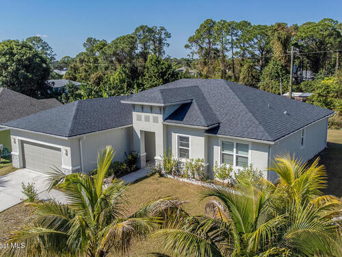 951 Sareta Street SE, Palm Bay, FL 32909