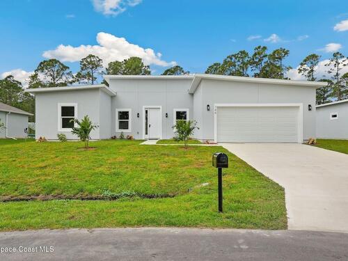 746 Harriet Avenue SW, Palm Bay, FL 32908