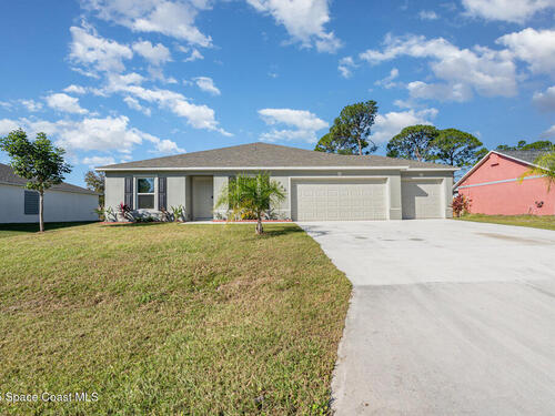 788 Isar Avenue NW, Palm Bay, FL 32907