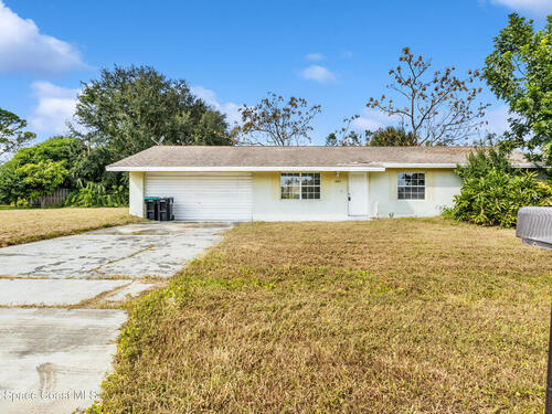 697 Castaways Street NE, Palm Bay, FL 32907