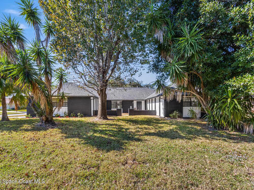 1007 Pineapple Avenue NE, Palm Bay, FL 32905