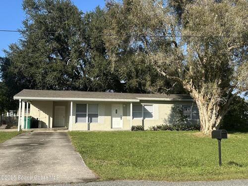 7780 Northern Oak Street, Melbourne, FL 32904