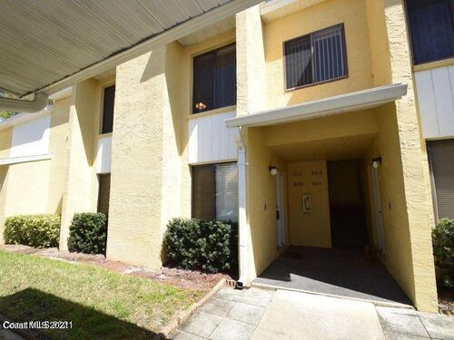 670 Cedar Side Circle NE, Palm Bay, FL 32905