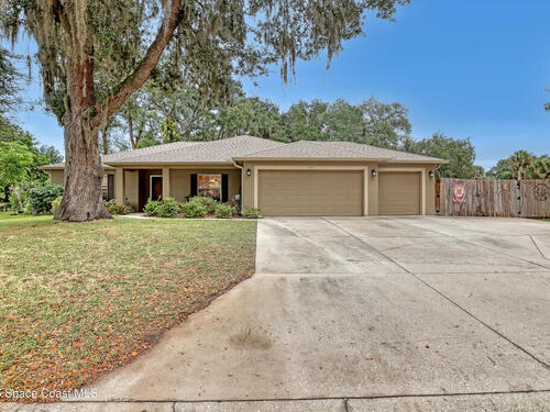 1081 Meadowbrook Road NE, Palm Bay, FL 32905