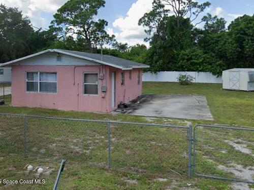 4421 31st Ave Avenue, Vero Beach, FL 32967