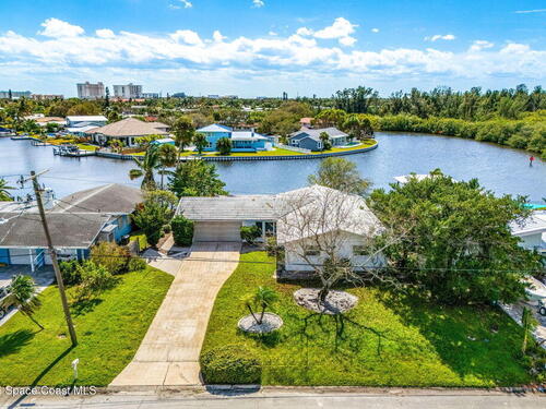 272 Bahama Boulevard, Cocoa Beach, FL 32931