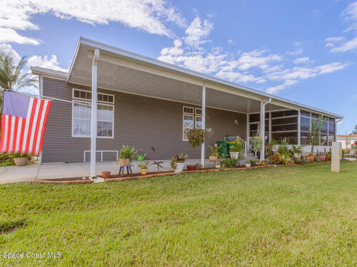 694 Outer Drive, Cocoa, FL 32926