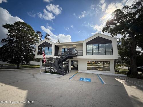 47 W New Haven Avenue, Melbourne, FL 32901