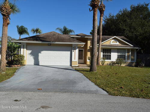 719 Samuel Chase Lane, Melbourne, FL 32904